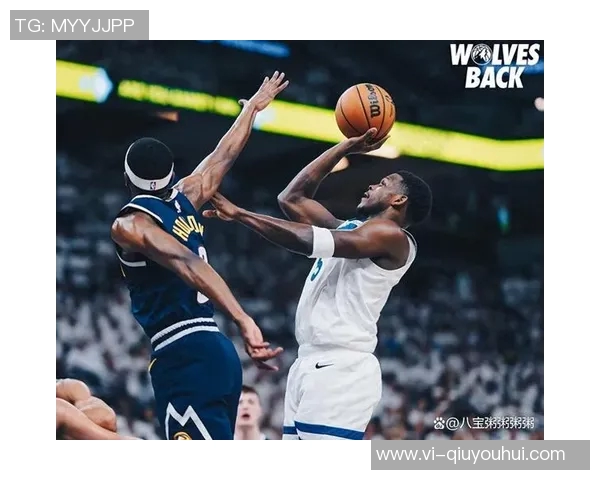 爱德华兹季前赛首球精彩回顾高难度撤步跳投展现夏季训练成果